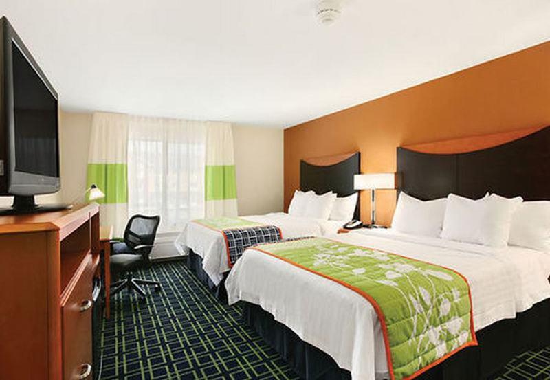 Fairfield Inn & Suites By Marriott Weirton Bagian luar foto