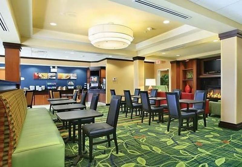 Fairfield Inn & Suites By Marriott Weirton Bagian luar foto